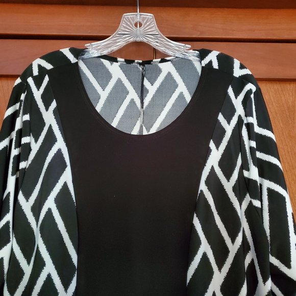 Black & White Tunic XL - Picture 2 of 4